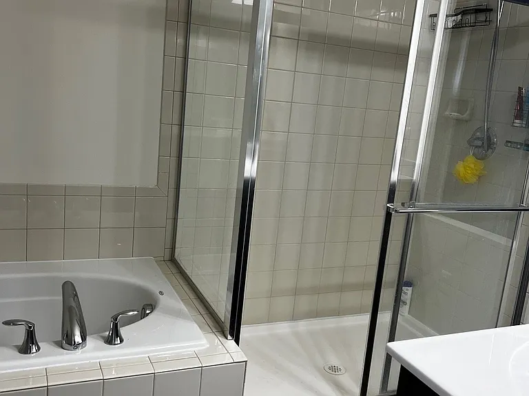 Luxurious bathroom