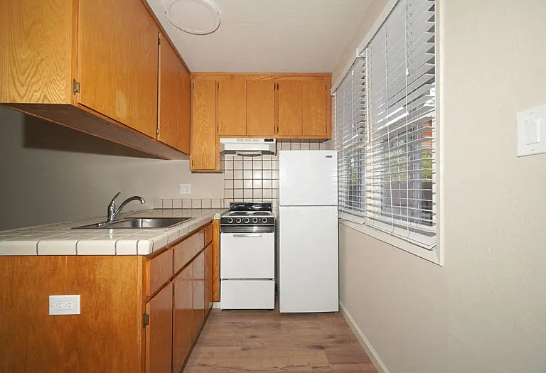 670 Live Oak Ave — Photo 7
