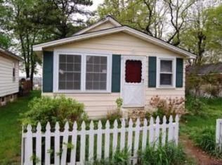 101 Lantana Way, Laurence Harbor, NJ 08879