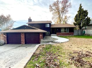 507 Westwind Dr, Zillah, WA 98953