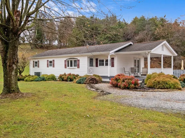 1694 Rolling Creek Ln, Elkton, VA 22827