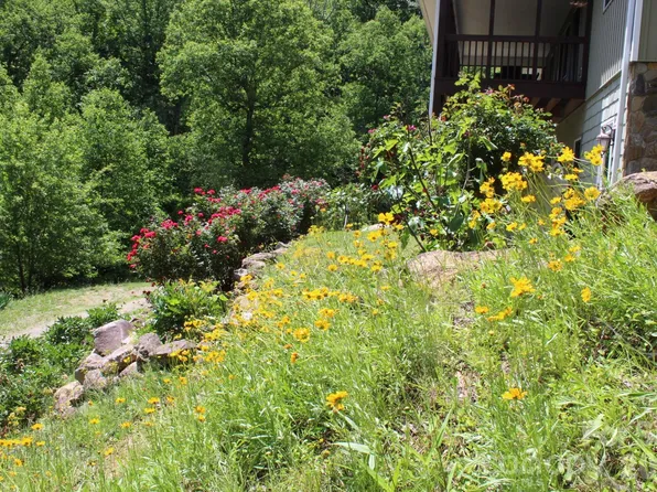 337 Roberson School Rd, Moravian Falls, NC 28654