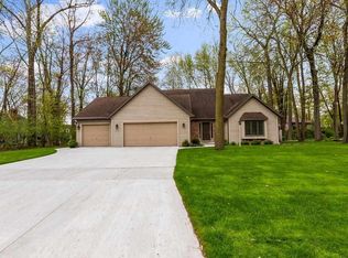 2412 Marathon Ave, Neenah, WI 54956