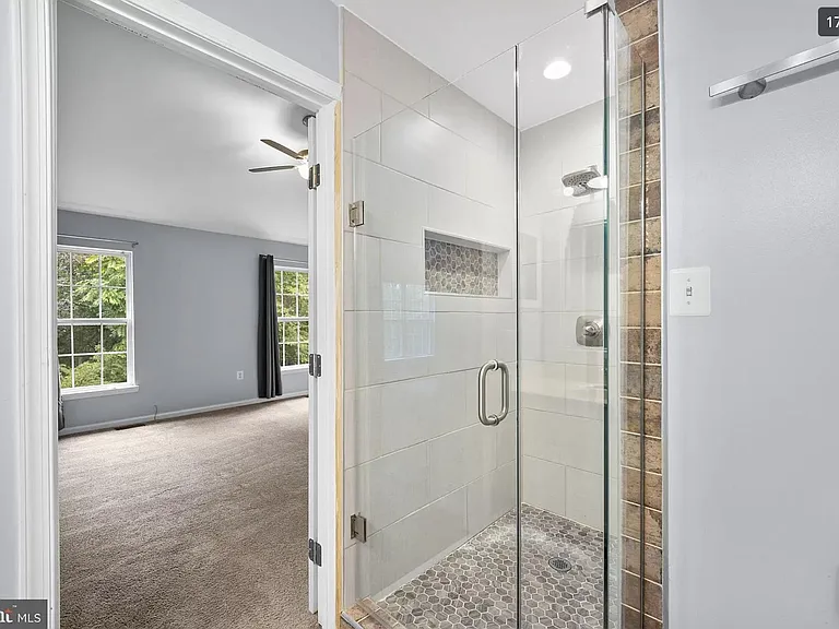 8648 Aspen Grove Ct — Photo 13