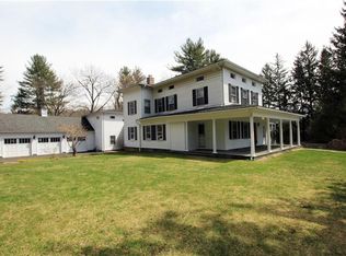 3 Farview Rd, Brookfield, CT 06804