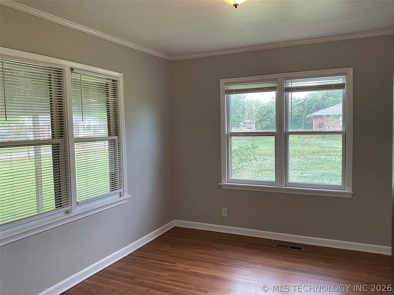 564 S 87th East Ave — Photo 17
