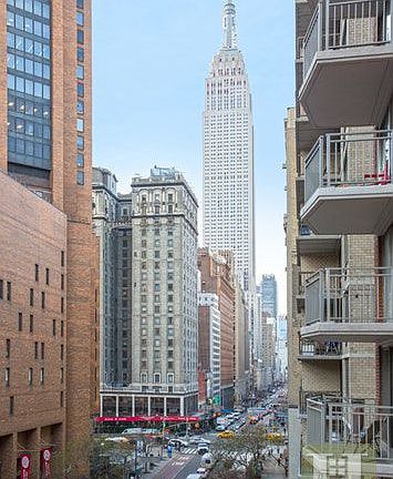 4th image of 132 E 35th St #8H