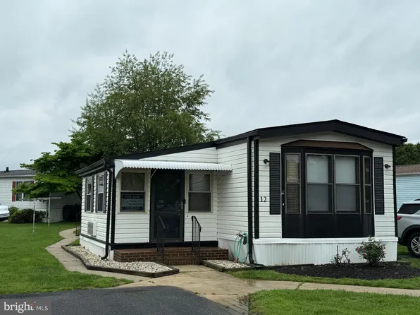 12 Lynn Ct #612, Wilmington, DE 19808