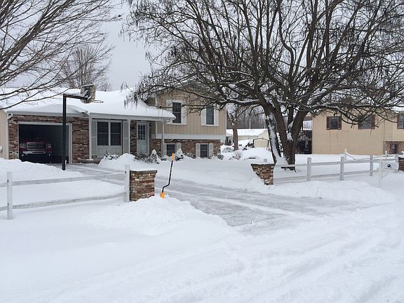 5th image of 11 N Azalea Dr