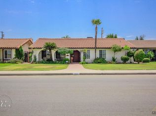 621 Varsity Rd, Arvin, CA 93203