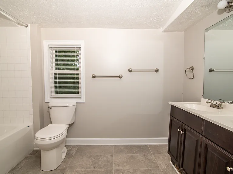 373A Main St — Photo 20
