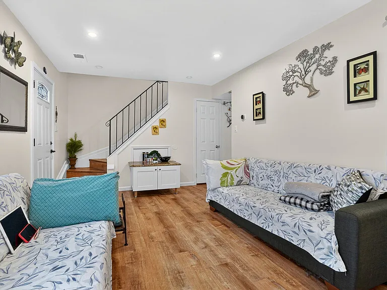 12306 Woodlawn Ct — Photo 12