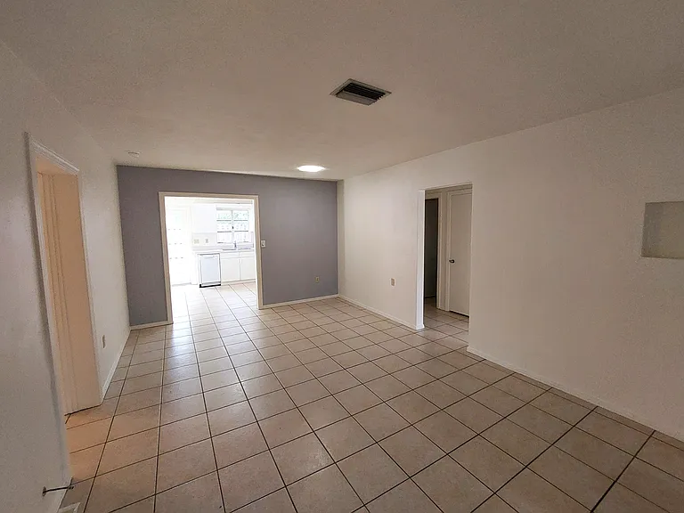 Living/Dining room.