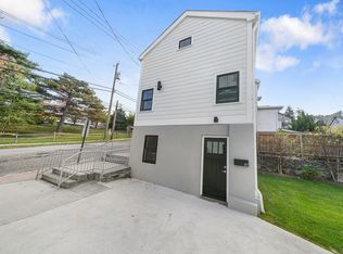 87 Cedar St, Dobbs Ferry, NY 10522