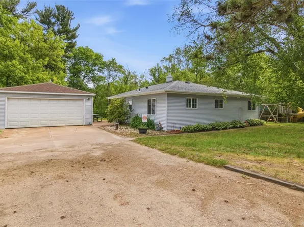 3206 Rosewood Lane, Eau Claire, WI 54703