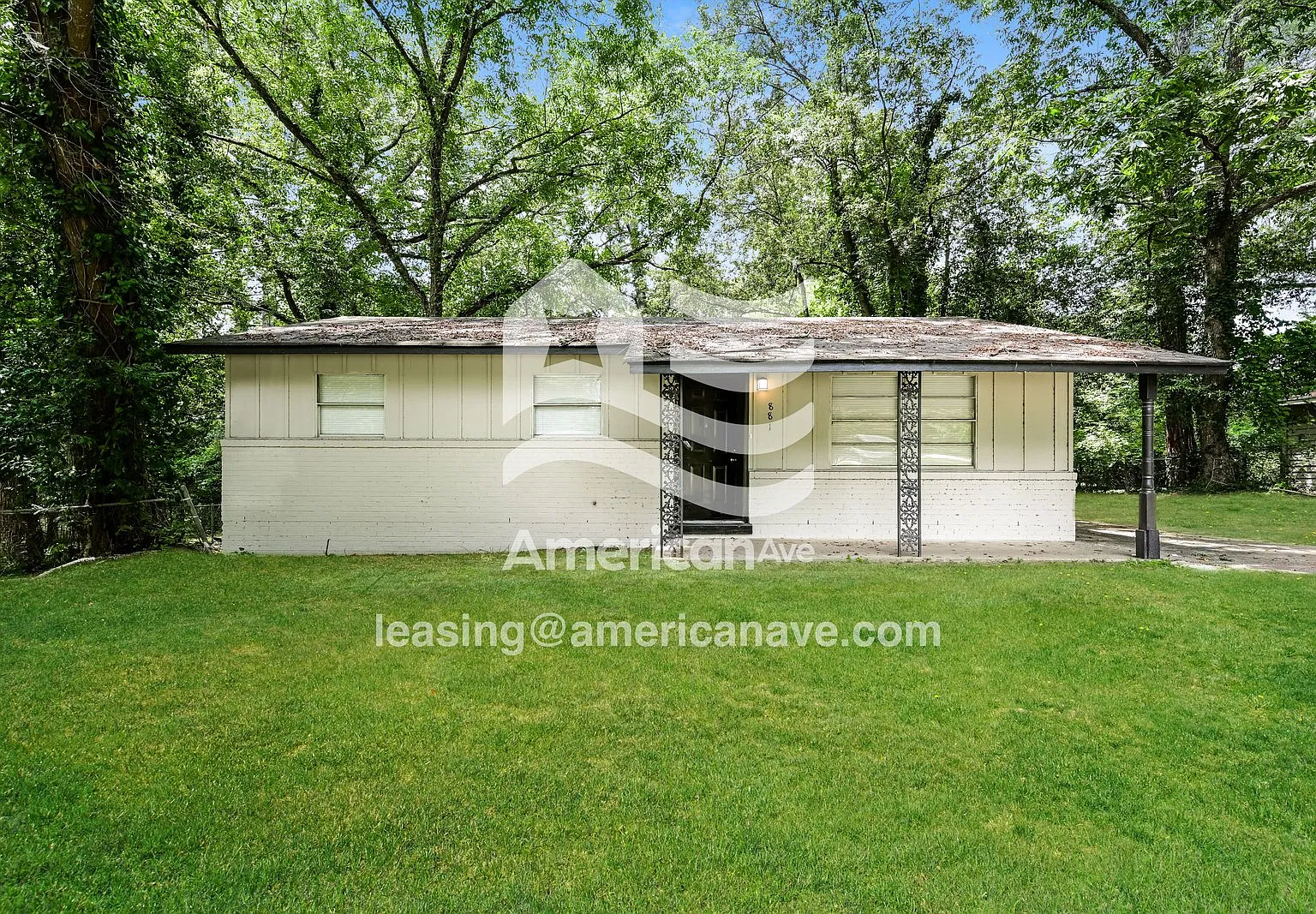 3 bed, 1.0 bath, 907 sqft, $1,175 — Photo 1