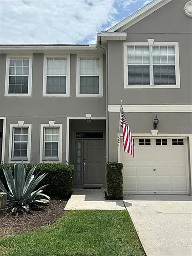 624 Black Lion Dr NE Photo 1