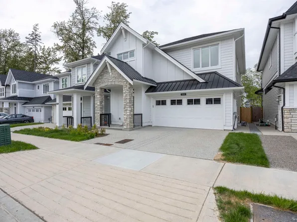 20343 76b Ave, Langley, BC V2Y 3S9