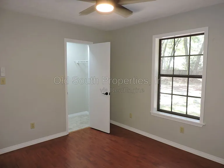 5261 Rowe Trl — Photo 24