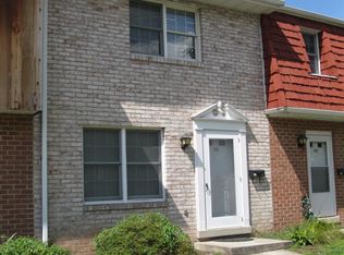 105 Ridge Ave, Gettysburg, PA 17325