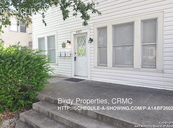 2nd image of 907 E Euclid Ave #3