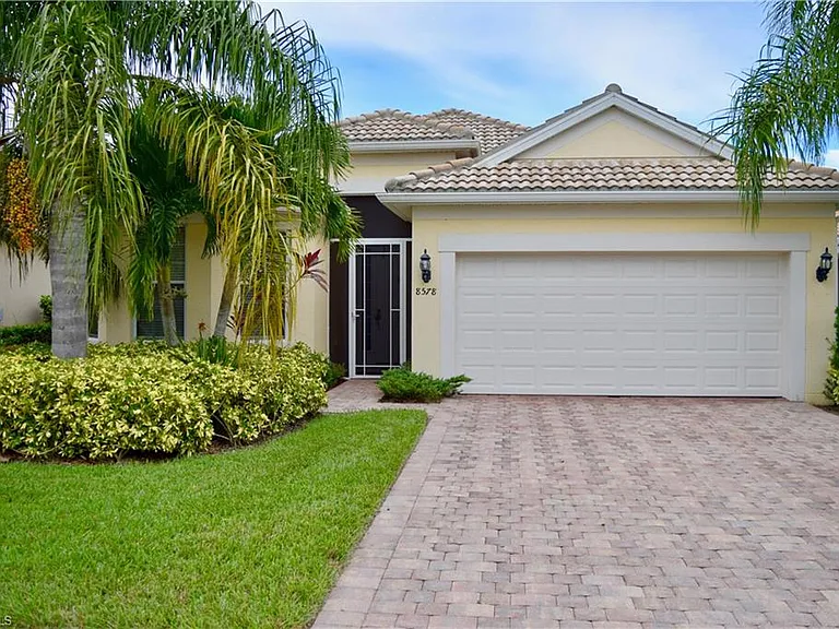 8578 Veronawalk Cir — Photo 2