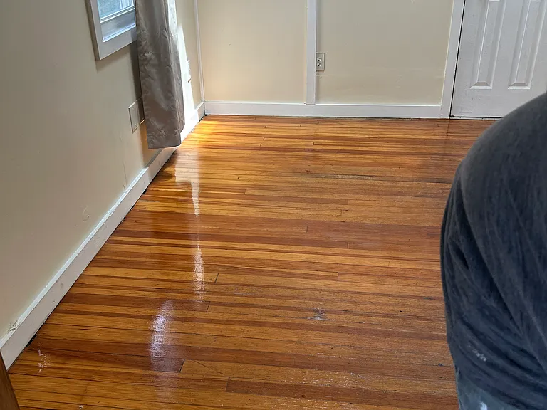 315 Exchange Ave — Photo 9