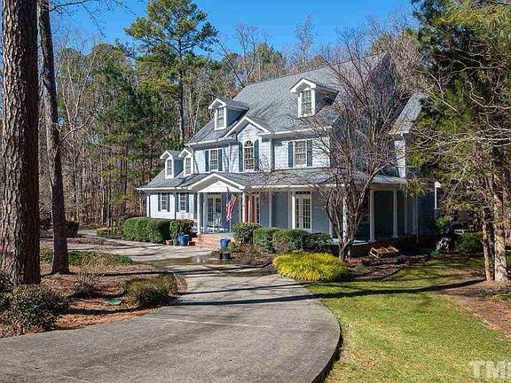 3rd image of 3424 Forest Oaks Dr