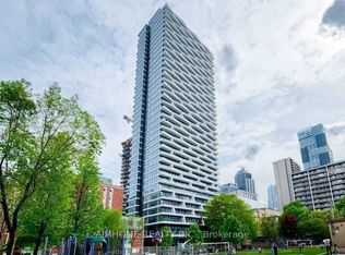 85 Wood St #3916, Toronto, ON M4Y 2N4