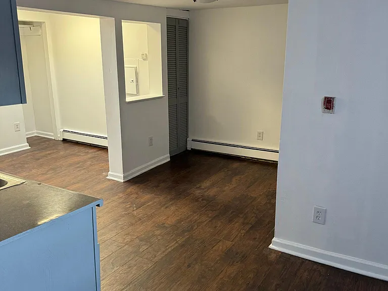 424 E Girard Ave #3 — Photo 12