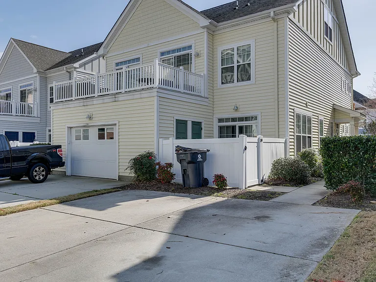 4138 Seafarer Ave #1 — Photo 28