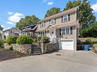 77 Hawthorne Rd, Waltham, MA 02451