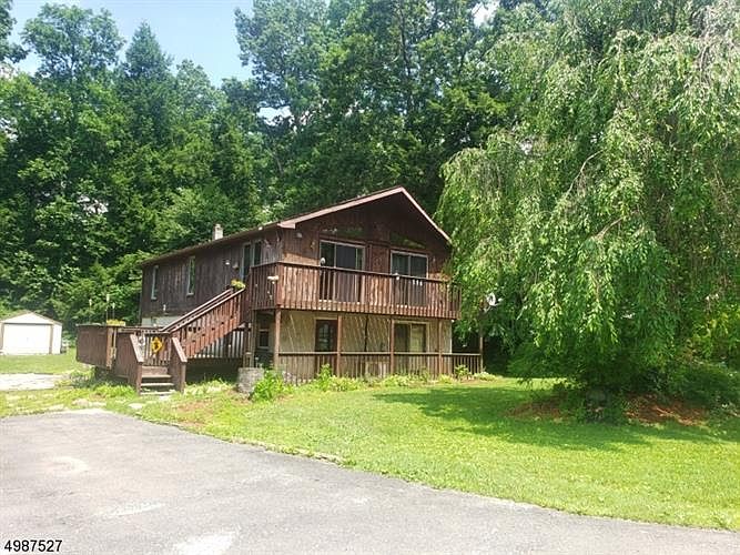 1st image of 114 Overlook Dr