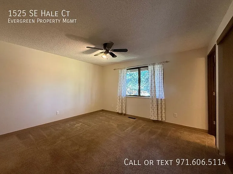 1525 SE Hale Ct — Photo 27