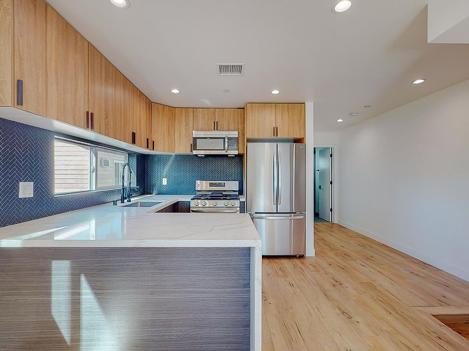 1st image of 14423 1/2 Califa St #1/2