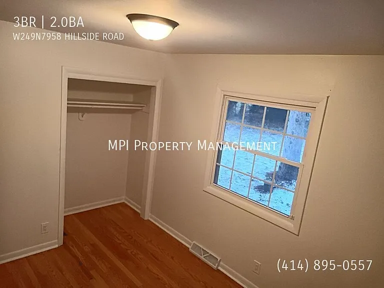 W249N7958 Hillside Rd — Photo 22