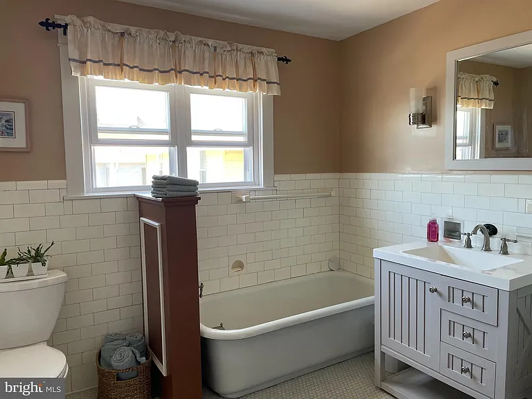 7103 Ventnor Ave — Photo 31