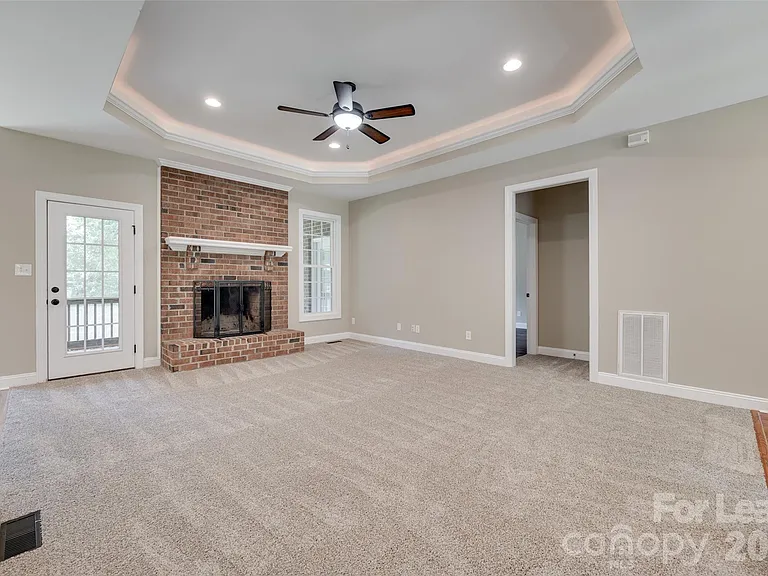 646 Harper Davis Rd — Photo 6