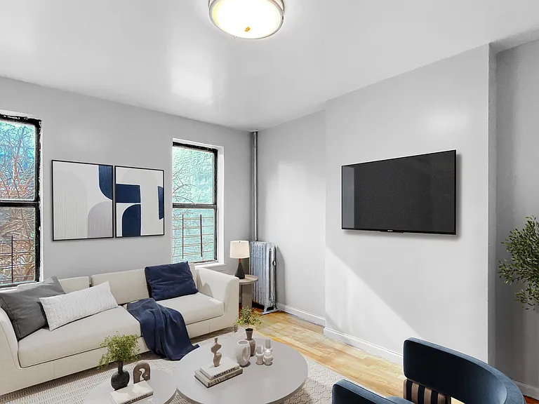 212 W 133rd St #4C — Photo 1
