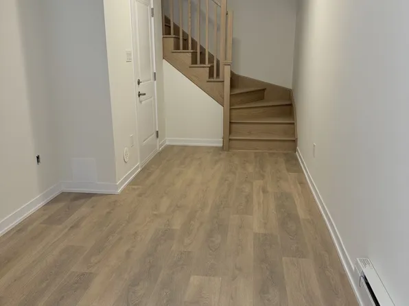 1865 Pickering Pkwy, Pickering, ON