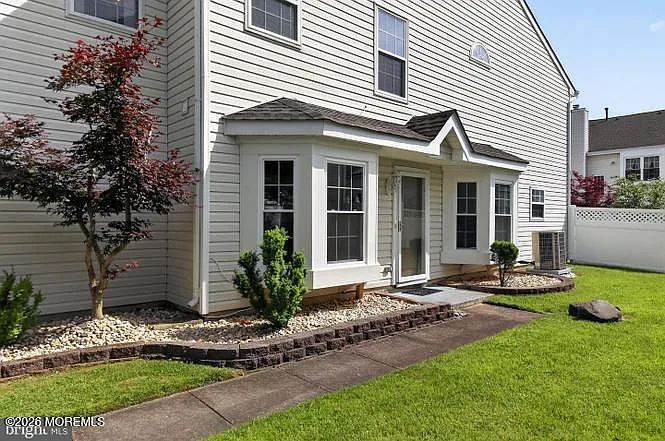 117 Buckingham Way — Photo 3