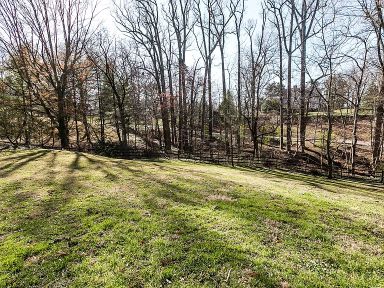 1103 Rolandvue Rd — Photo 30