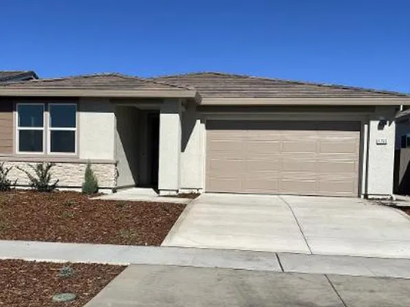 1765 Lockwood Dr, Olivehurst, CA 95961