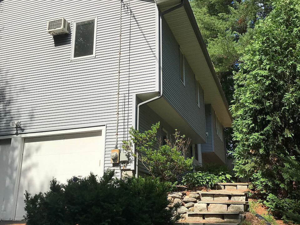 1st image of 15 Jefferson St