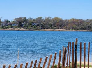 31 Vernon Ave, Neptune, NJ 07753