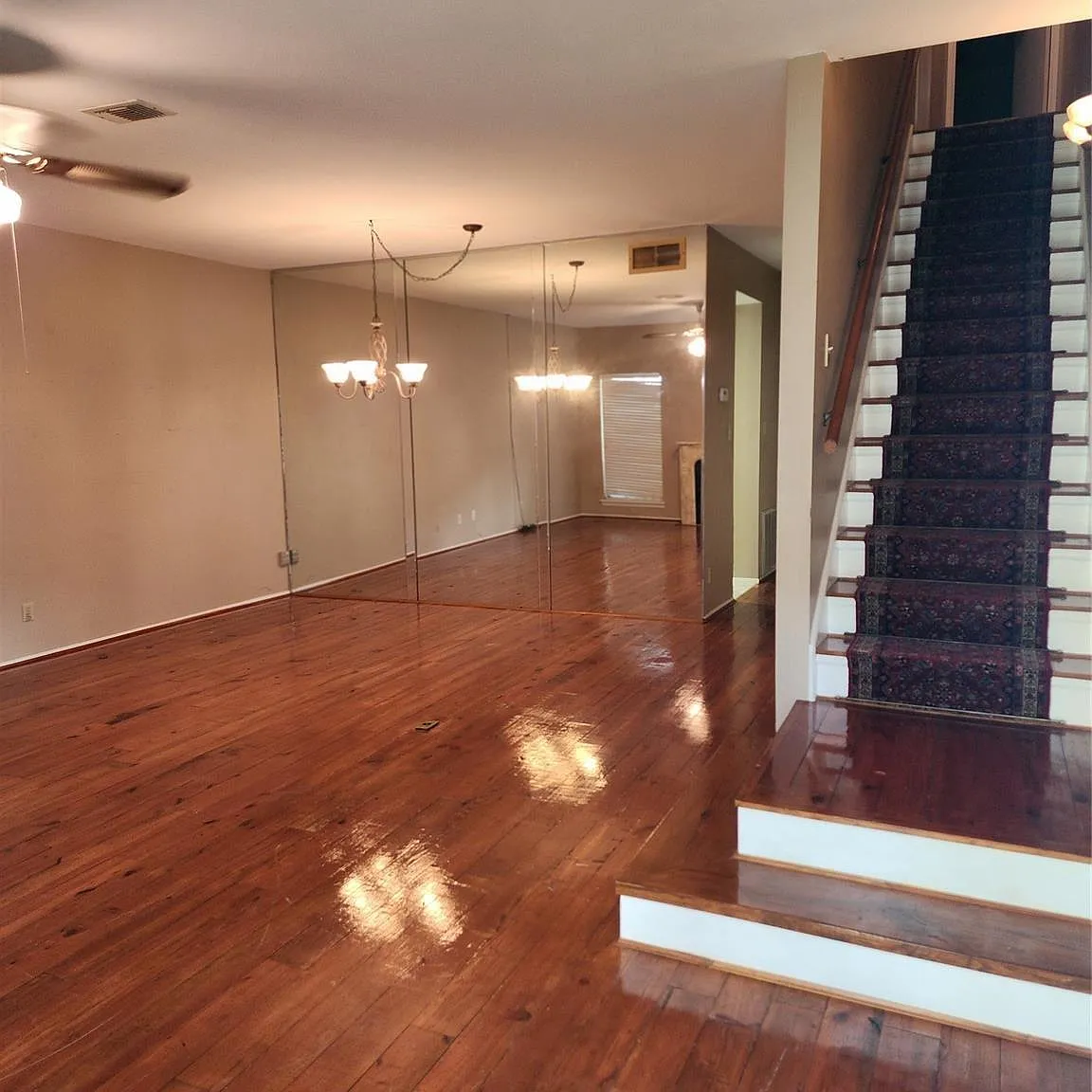 2 bed, 2.5 bath, 1533 sqft, $1,500 — Photo 2