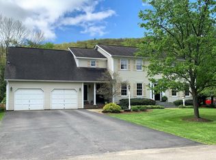 96 Wisconsin Dr, Binghamton, NY 13901