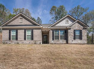 330 Darlington Dr, Ellenwood, GA 30294