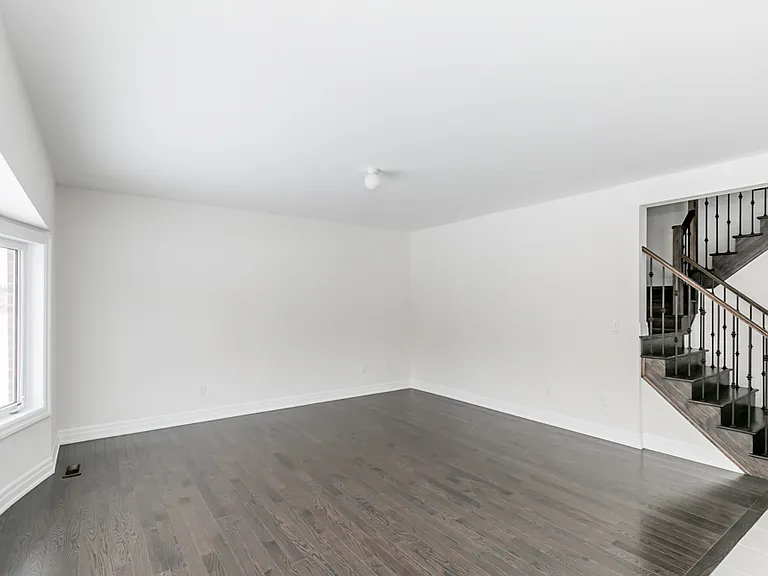 1024 Wickham Rd — Photo 11