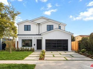 1742 Preuss Rd, Los Angeles, CA 90035
